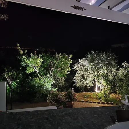 Panorama, Now A Smart * Skála Kallirákhis